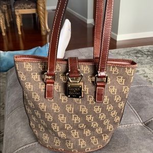 Excellent condition 11W by 9H *****NO OFFERS PRICE IS FIRM****